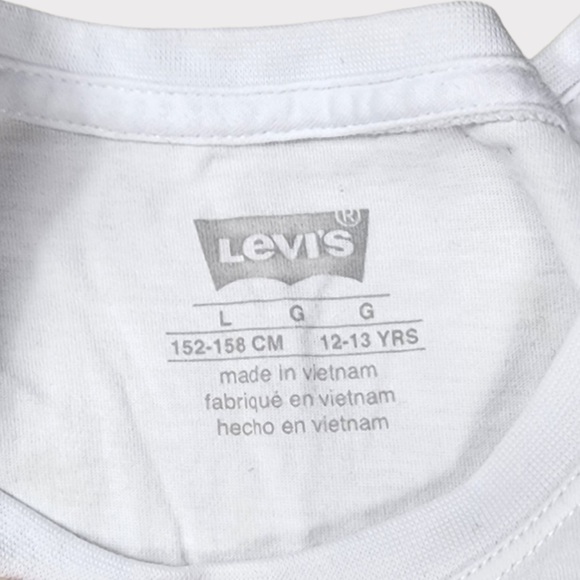 Levi’s L TSHIRT - Picture 2 of 5